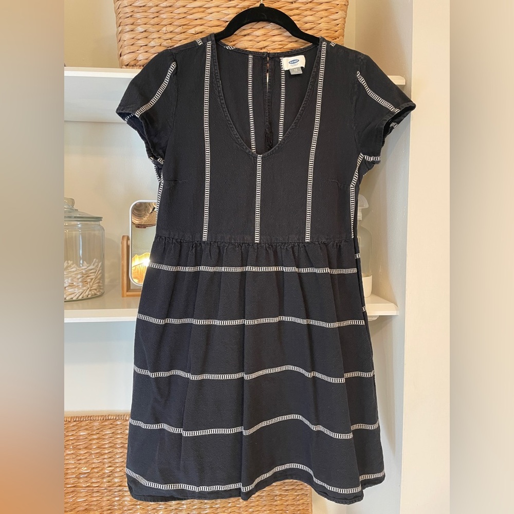 Cotton black and white dress